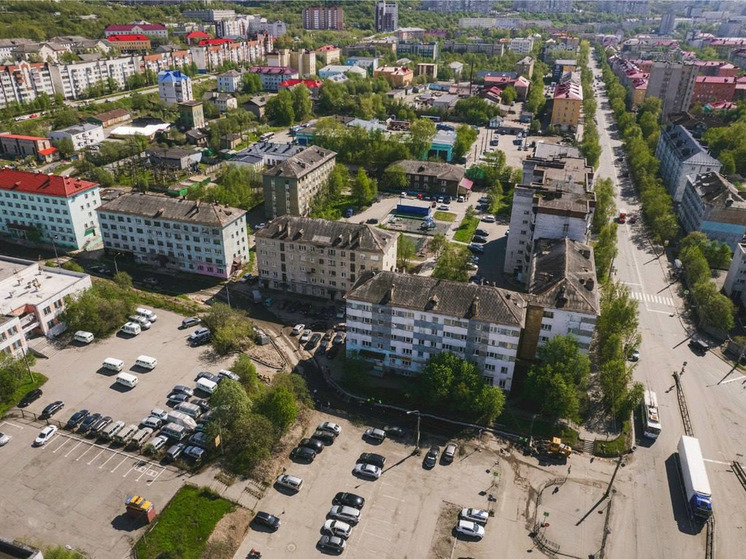 В мурманскую песочницу на проезде Связи вернулся песок