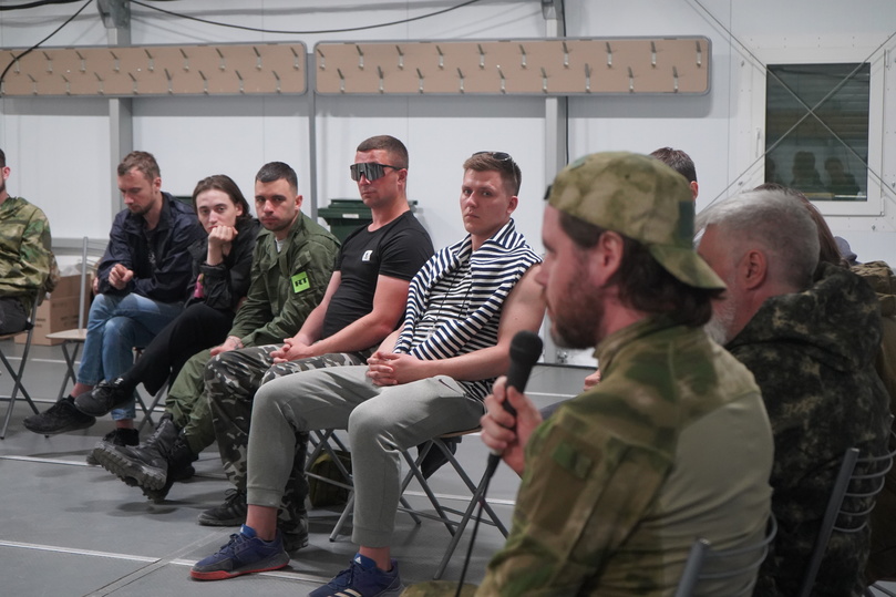 Внутри «Бастиона»: группа военкоров прошла курсы экстремальной журналистики - МК
