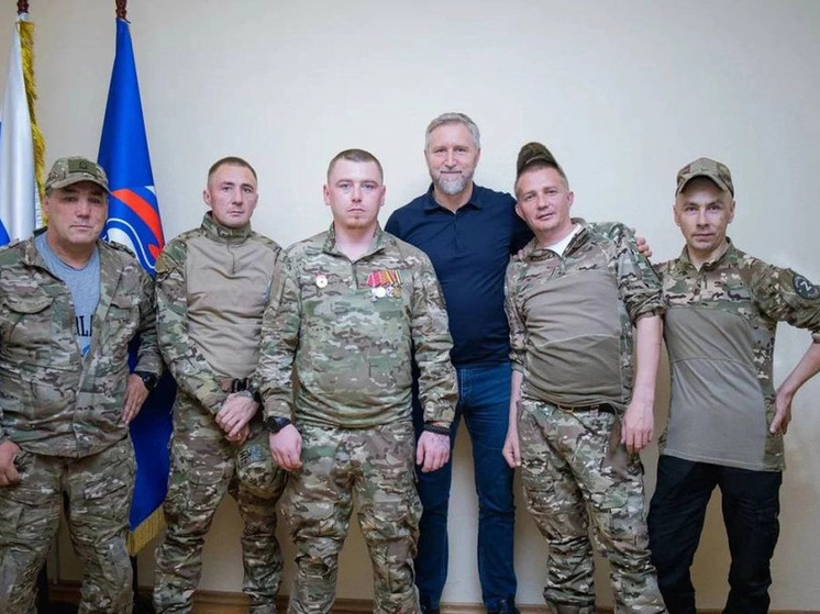 Юрий Бездудный встретился с участниками СВО
