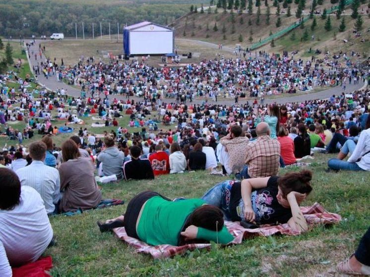 Уфимцев приглашают в летний кинотеатр на просмотр «Ловца ветра»