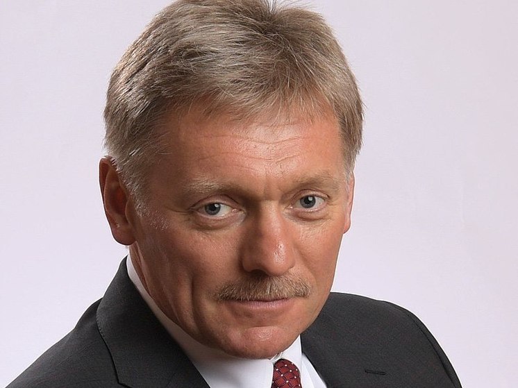 Песков заявил, что не знал заранее тезисов Путина на встрече в МИД