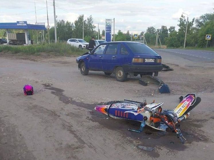 В Мурмине под Рязанью в ДТП с легковушкой погиб 17-летний пассажир мотоцикла