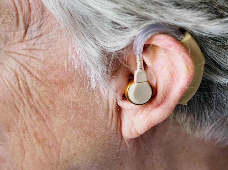 Проблемы со слухом могут начаться после 45 лет