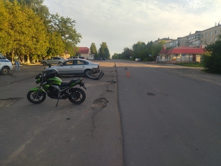 В Орловской области на мотоцикле разбились двое подростков
