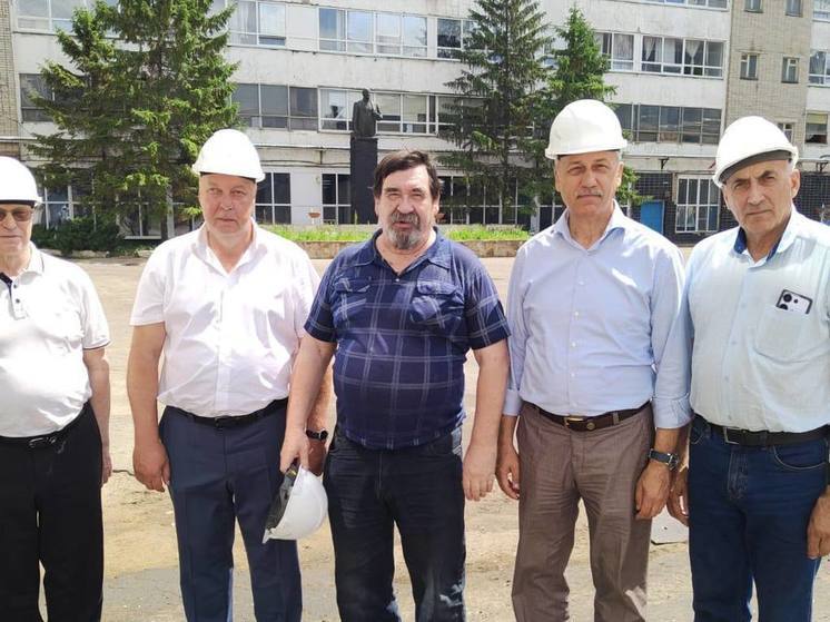 Пензенский станкостроительный завод посетила группа экспертов, заинтересованных в развитии промышленности