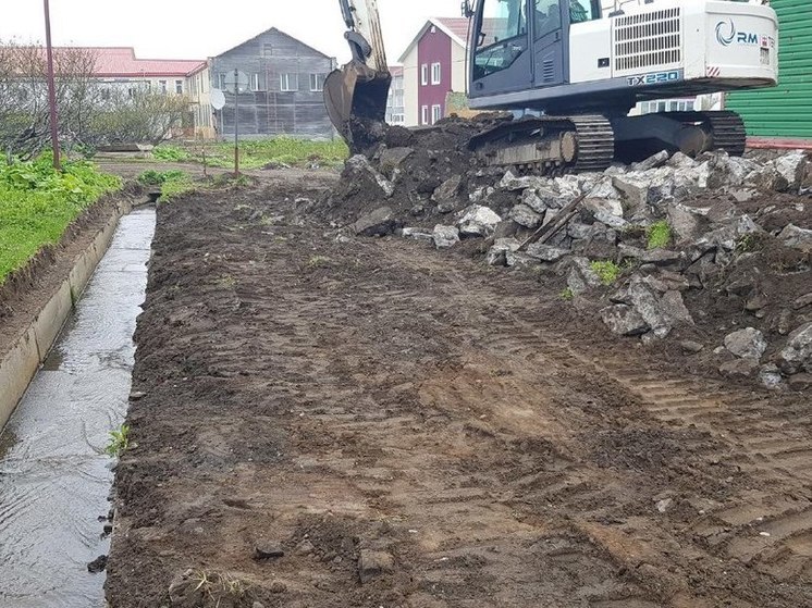 В Северо-Курильске завершается благоустройство городского парка