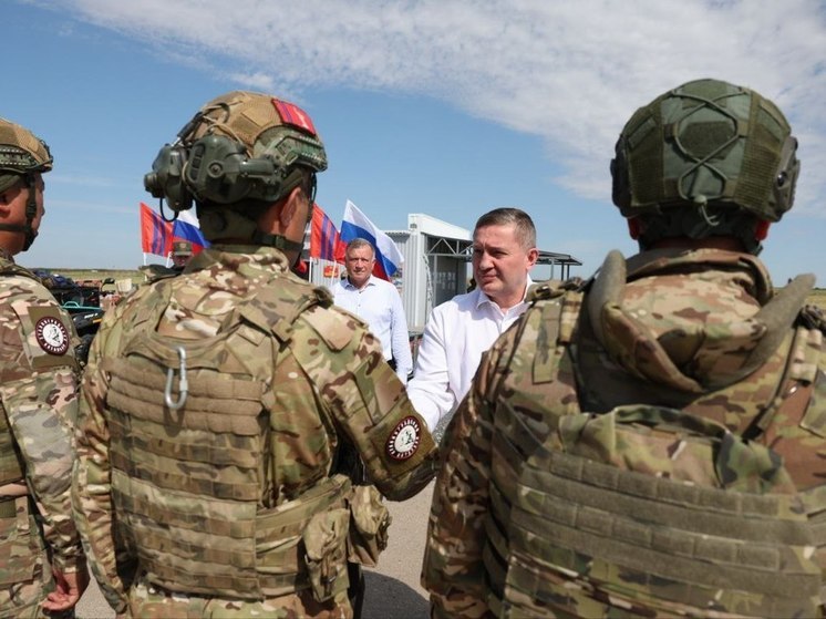 Губернатор Волгоградской области передал бойцам СВО очередную партию техники