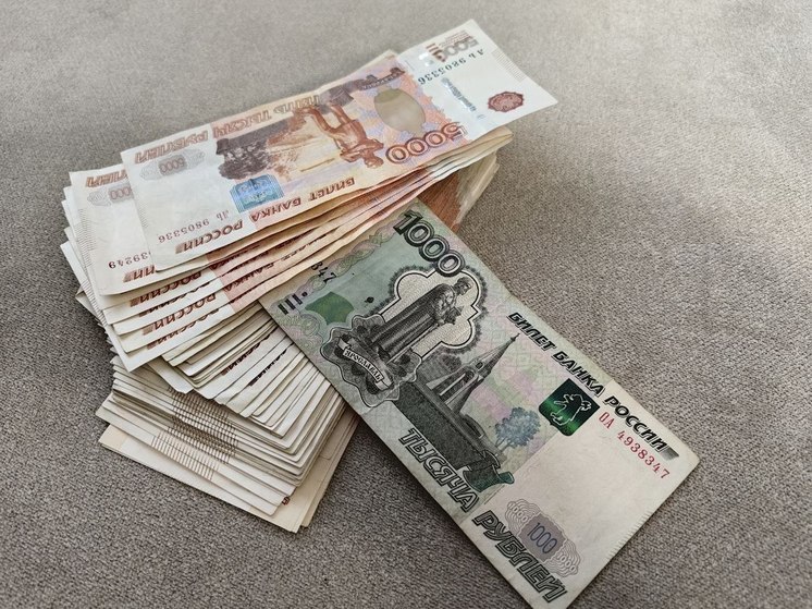 В Благовещенске работница «Почты России» украла двести тысяч рублей у пенсионера