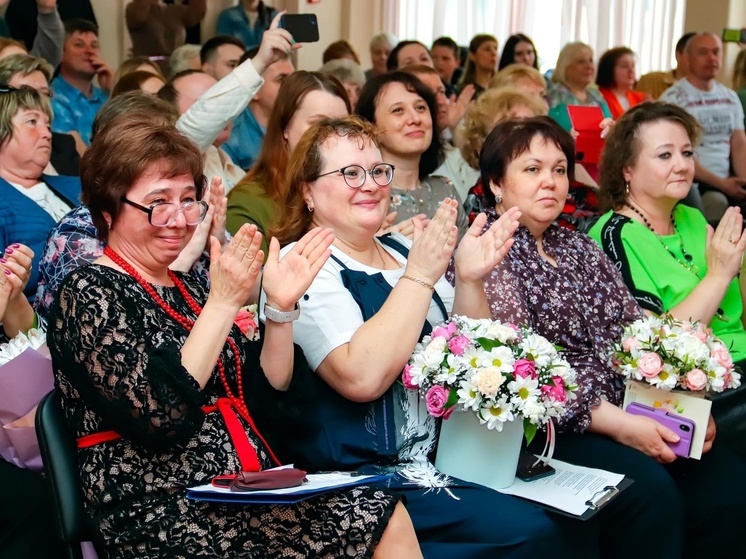 54% туляков от 15 лет и старше носят очки или контактные линзы