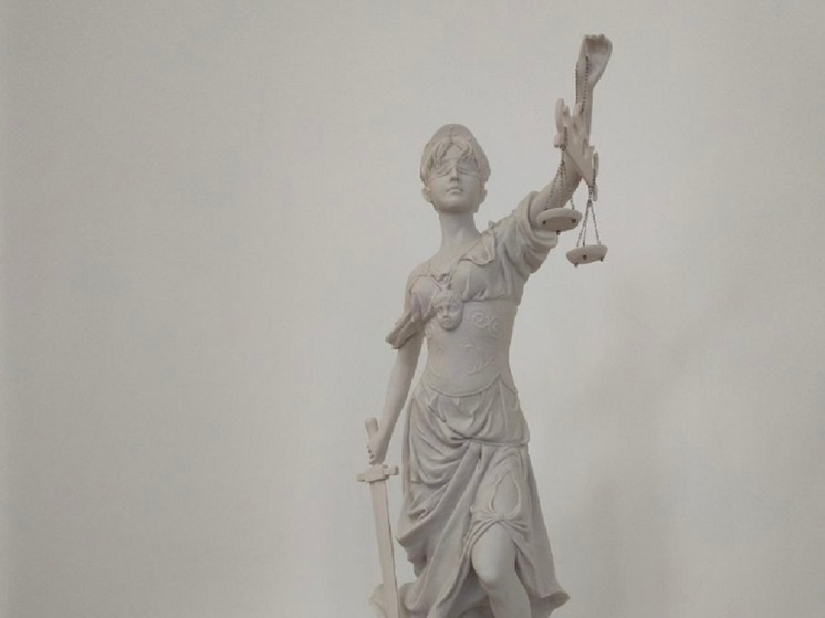 МВД: приехавший по случаю рождения внука дедушка ограбил дочь на миллион