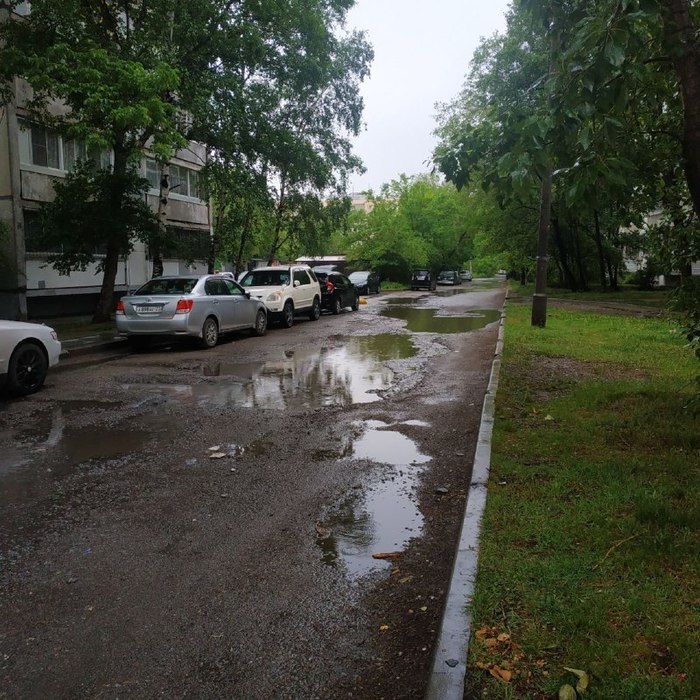 Превратности улицы Панфиловцев в Хабаровске: мокрые фото