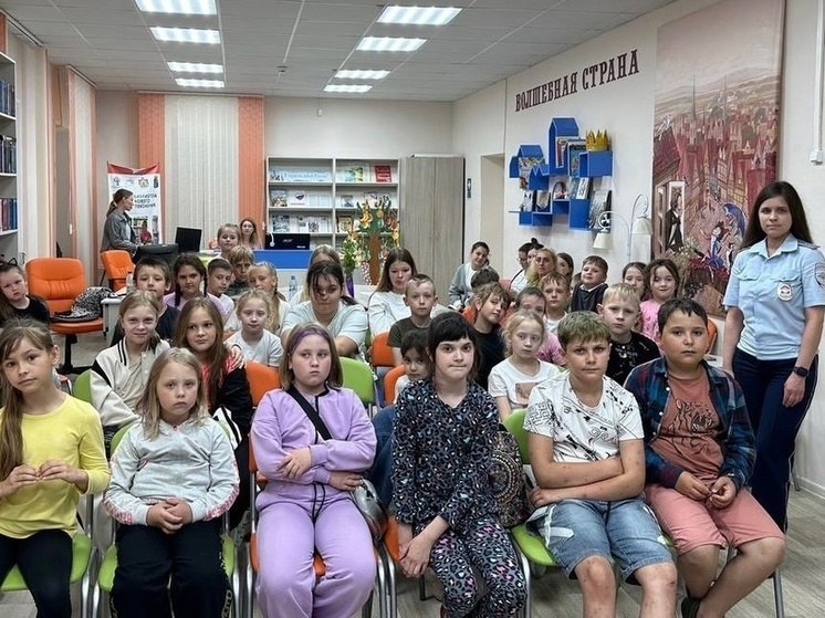 В Касимове инспектор ГАИ провела беседу с детьми в пришкольном летнем лагере