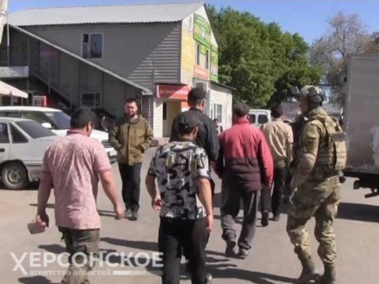 Из Херсонской области выдворят 17 нелегалов