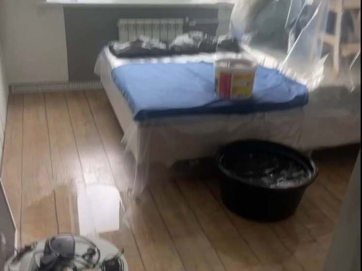 В Ярославском районе утопает дом с дырявой крышей