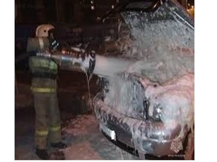 В Гагаринском районе сгорел БМВ