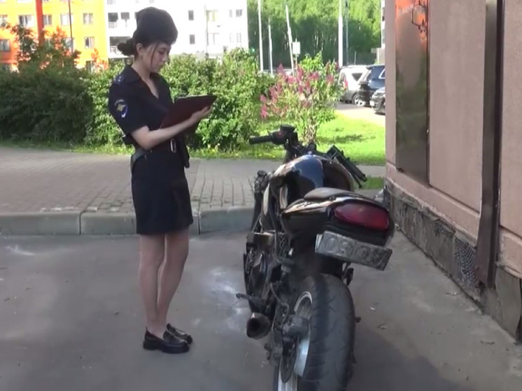 Похитителя мотоцикла задержали полицейские в Дрожжино