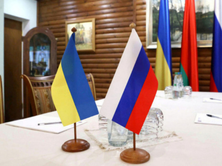 Lidovky: переговоры по Украине должны проходить в полной секретности