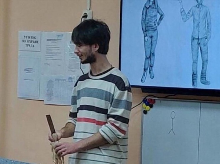 Бывший учитель рисования из Липецкой области Даниил Клюка был признан военным судом виновным в госизмене и содействии террористической деятельности и приговорен к 20 годам лишения свободы