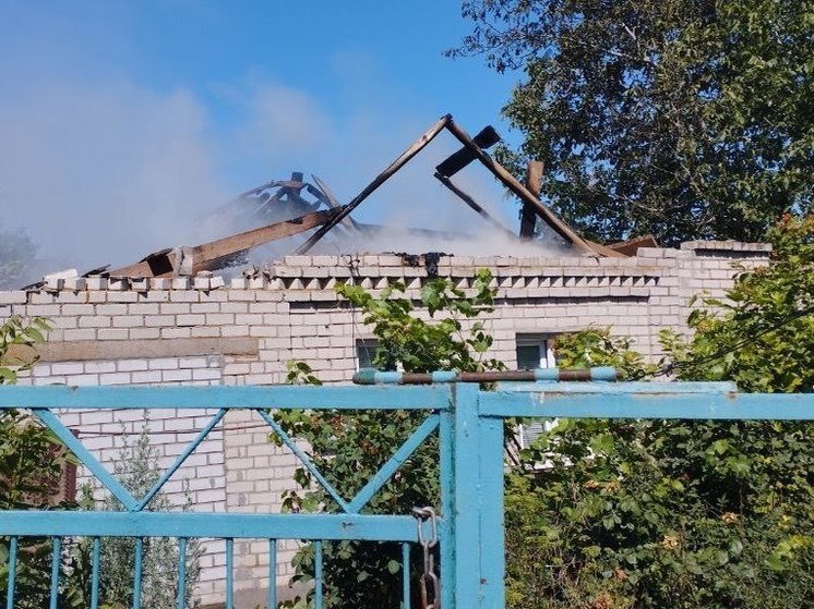 Беспилотник ВСУ атаковал Любимовку на Херсонщине, начался пожар