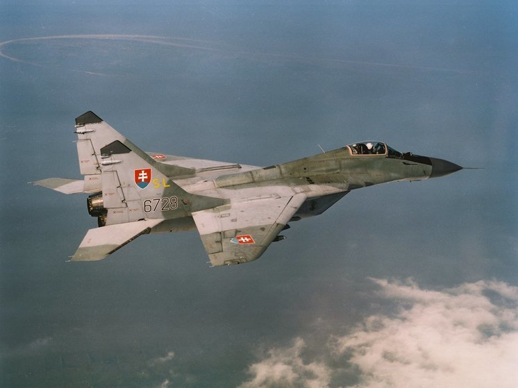 Минобороны Словакии обвинило прошлое руководство в госизмене за передачу Украине МиГ-29
