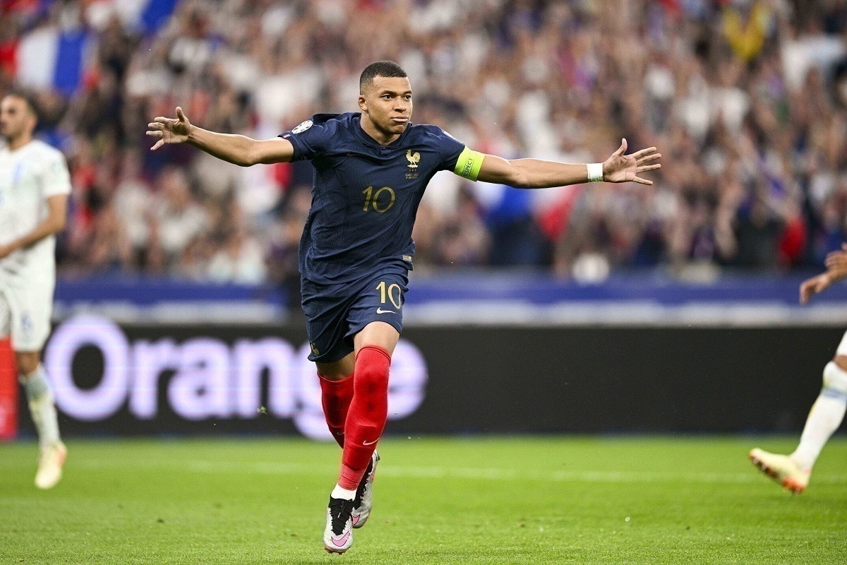 Мбаппе попал в заявку сборной Франции на матч с Нидерландами