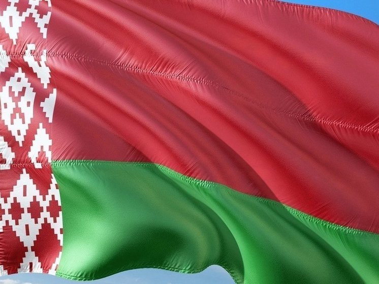 В посольстве Беларуси наградили ветеранов
