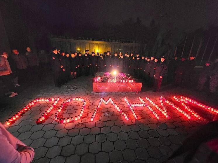 Сахалинцы присоединились к всероссийской акции «Свеча памяти»