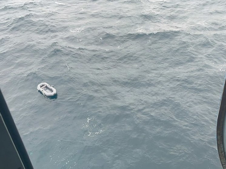 Спасатели не нашли пропавшего на лодке сахалинца