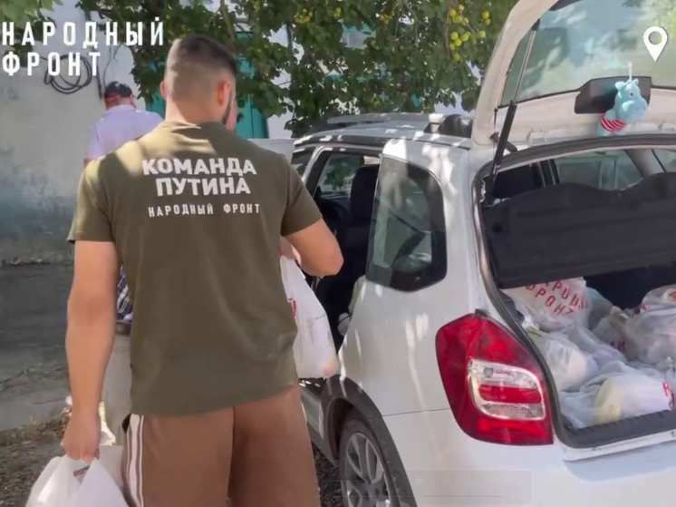 Народный фронт передал гуманитарную помощь жителям прифронтовой полосы
