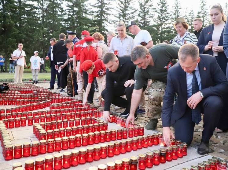 В акциях «Свеча памяти» и «Огненные картины войны» приняли участие более 500 омичей