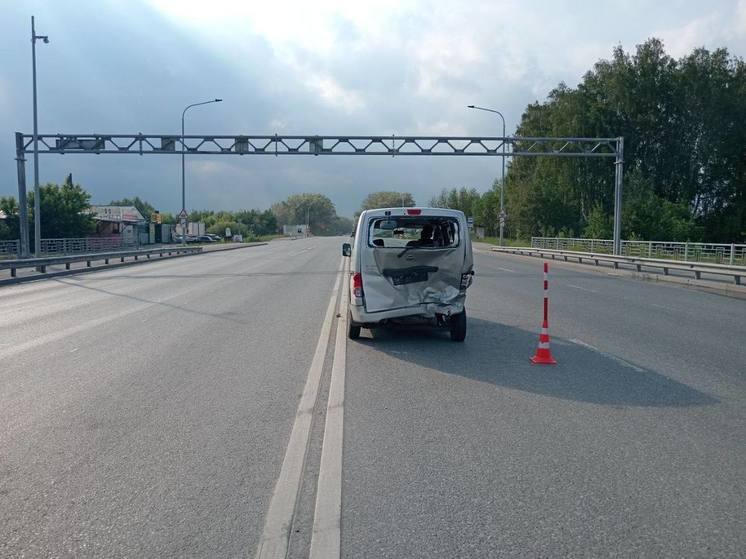 В Тюмени в аварии пострадала пятилетняя девочка