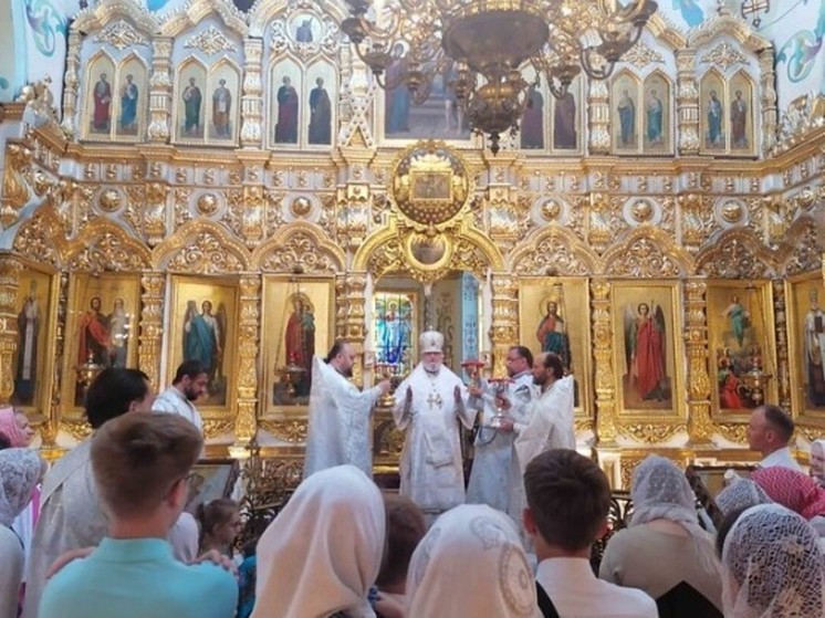 Курянам рассказали, что нельзя делать в день Святой Троицы