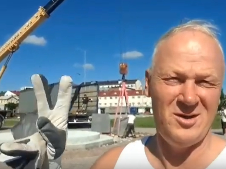 Началась установка памятника князю Ярославу в Сортавале