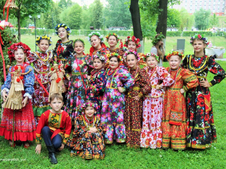 В Орле прошли Троицкие хороводы