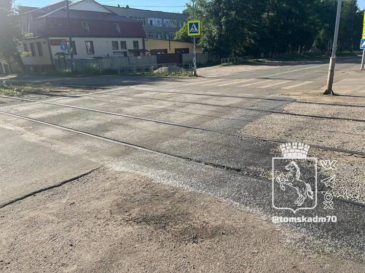 Трамвайные пути отремонтировали в Томске на Толстого