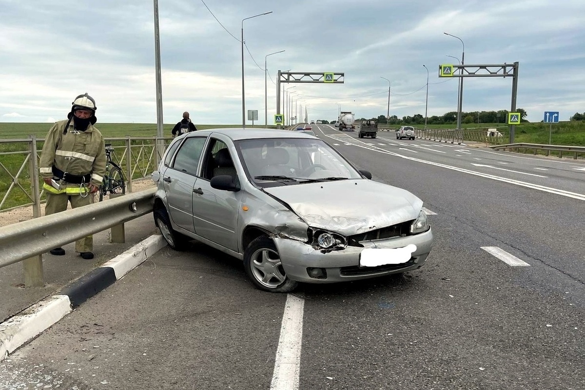 На орловской трассе автоледи и ребёнок попали в серьёзное ДТП - МК Орел