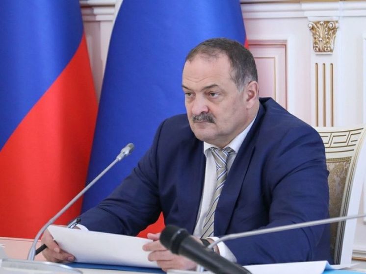 Меликов: устроившие теракты в Махачкале и Дербенте были обеспеченными людьми