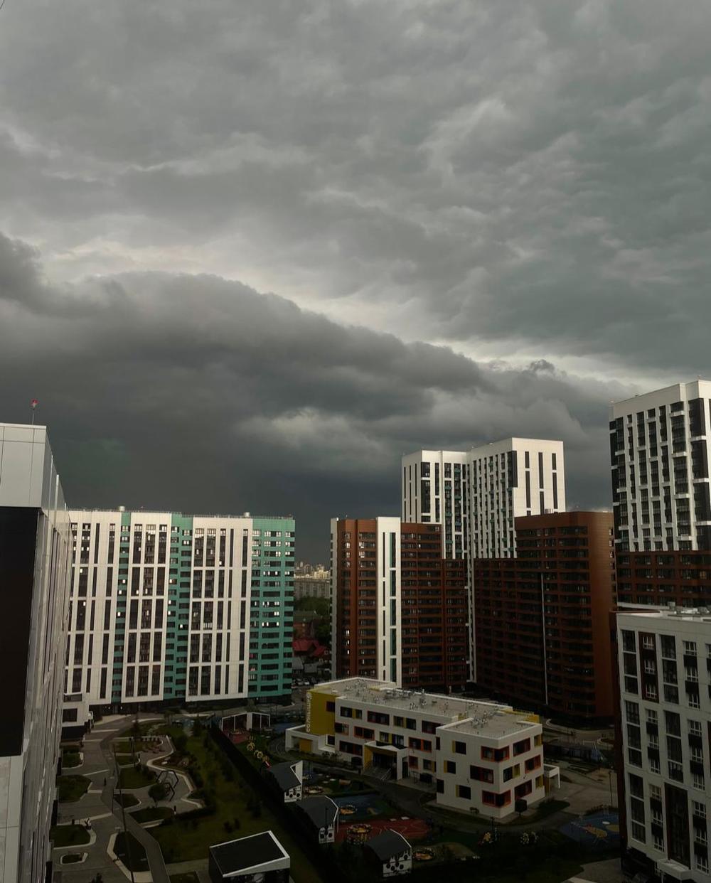 "Это апокалипсис": шторм с градом обрушился на Новосибирск – 15 шокирующих фото 