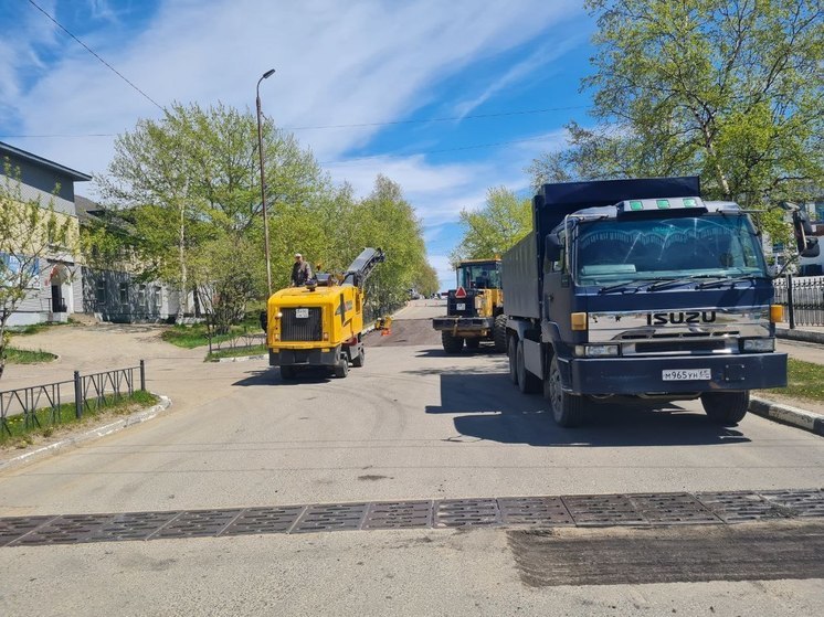 В Охе начался ремонт самого загруженного участка городских дорог