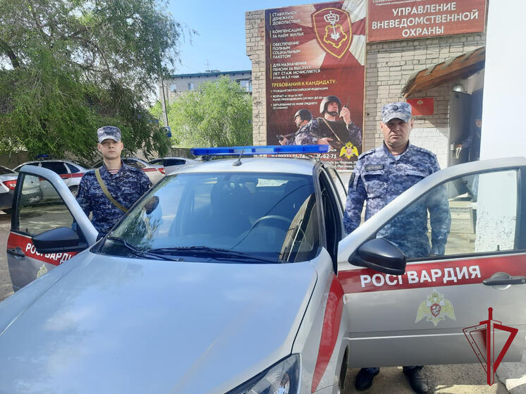 Росгвардейцы помогли спасти жизнь молодому человеку в Чите