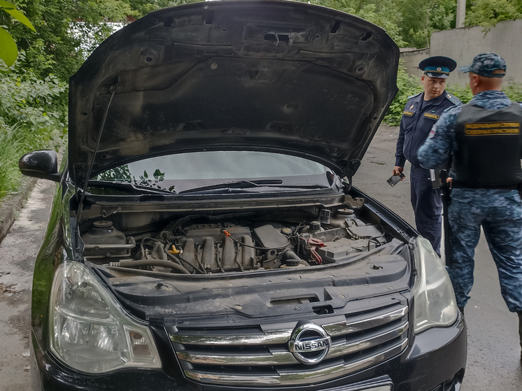 В Новосибирске пристав купил и изъял автомобиль должника