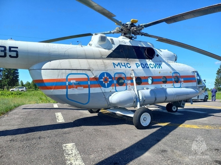 В Тверь на вертолете Ми-8 срочно доставили ребенка