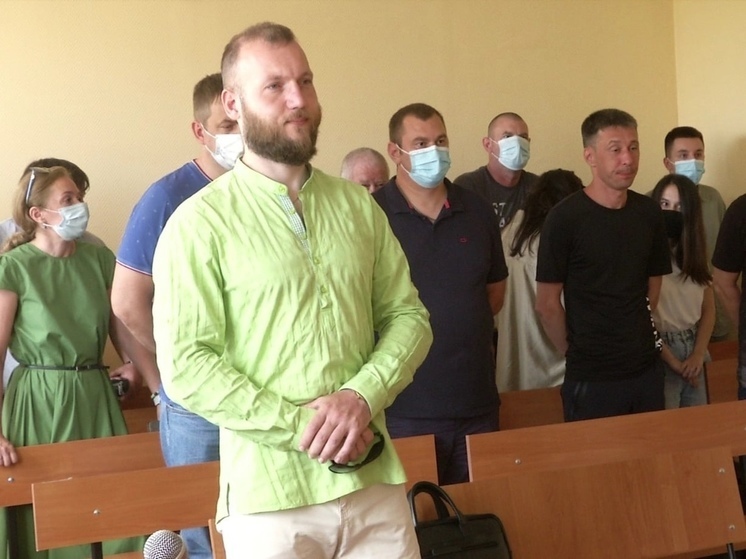 В Новосибирске осудили банду обнальщиков, которые вывели из страны 10 миллиардов рублей