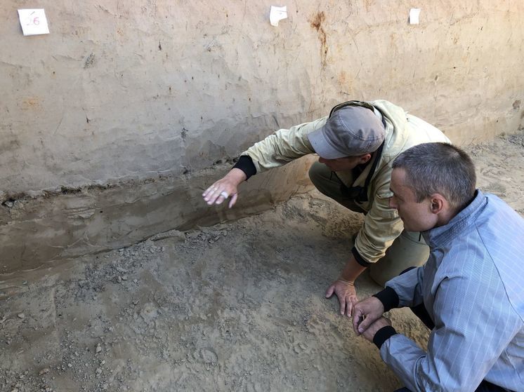 Глава Госохранинспекции Хакасии посетил археологические раскопки