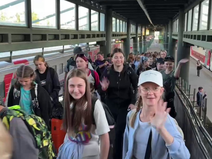 Белгородских школьников встретили в Ленинградской области