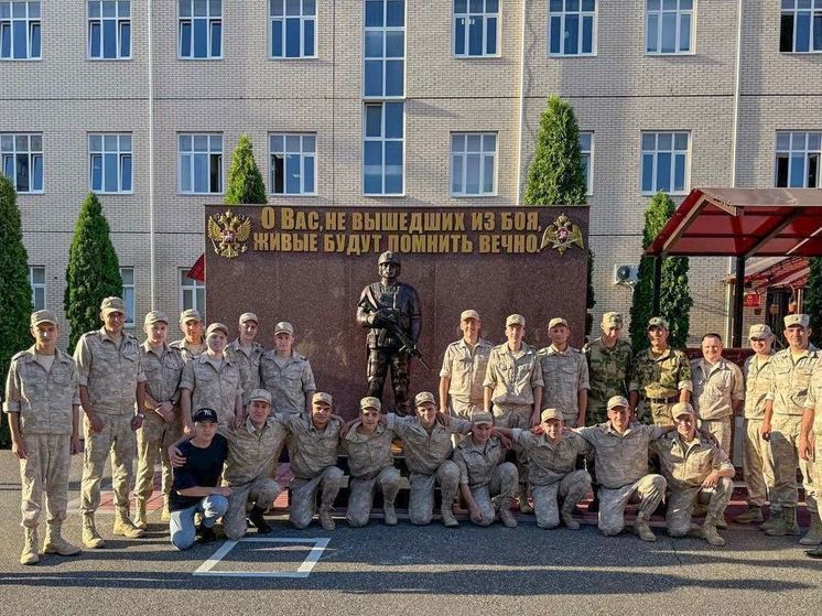 Акция «В память о военной службе в Росгвардии» прошла в Пятигорске