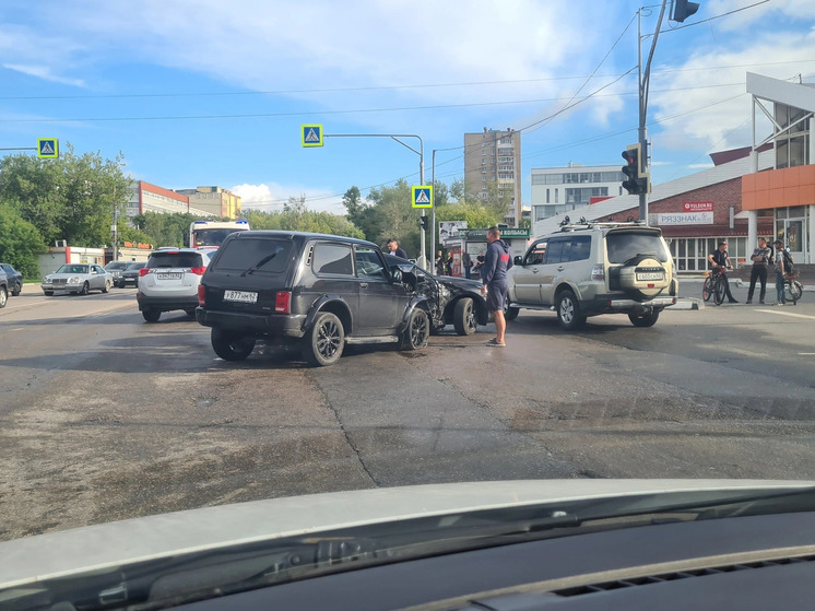 На улице Каширина в Рязани произошло массовое ДТП