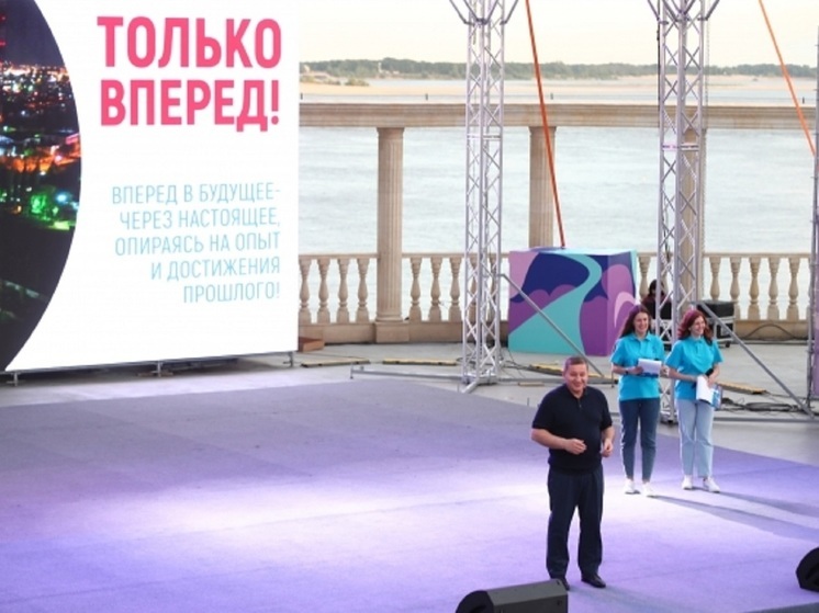 Андрей Бочаров ответил на вопросы участников феста #ТриЧетыре