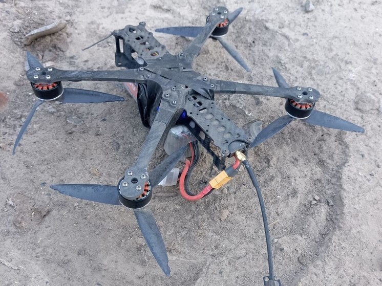 «Вражеская птица отлеталась»: в Каховском округе упал дрон ВСУ
