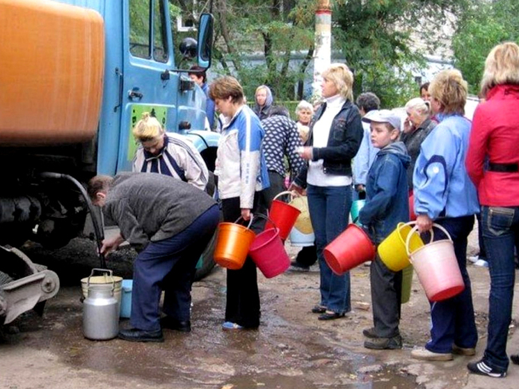 Жители четырёх улиц в посёлке Ганино встретят День молодёжи без воды